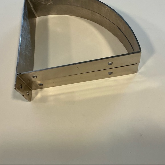 IKEA ROBERT SHELF BRACKETS - Picture 9 of 9